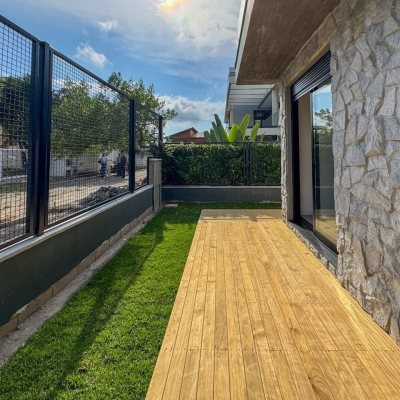 Casa Residencial com 333m², 4 quartos, 3 suítes, 2 garagens, no bairro Campeche em Florianópolis