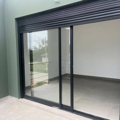 Casa Residencial com 154m², 3 quartos, 1 suíte, 2 garagens, no bairro Ribeirão Da Ilha em Florianópolis