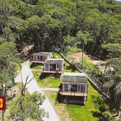 Casa Residencial com 600m², 7 quartos, 4 suítes, 11 garagens, no bairro Açores em Florianópolis