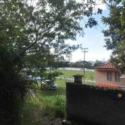 Terrenos Residenciais com 1391m², no bairro Pantanal em Florianópolis