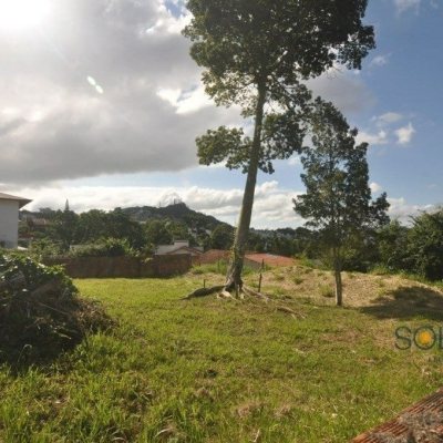 Terrenos Residenciais com 1391m², no bairro Pantanal em Florianópolis