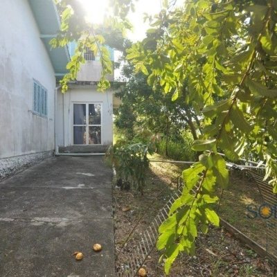 Terrenos Residenciais com 1391m², no bairro Pantanal em Florianópolis