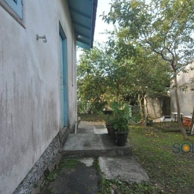 Terrenos Residenciais com 1391m², no bairro Pantanal em Florianópolis