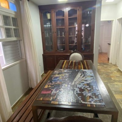 Casa Residencial com 191m², 4 quartos, 1 suíte, 2 garagens, no bairro Centro em Florianópolis