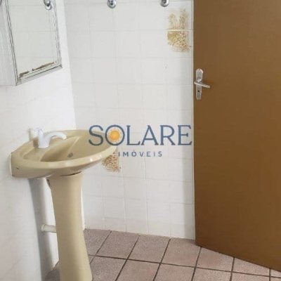 Casa Residencial com 73m², 3 quartos, 1 garagem, no bairro Rio Tavares em Florianópolis