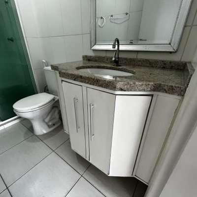 Apartamentos com 77m², 3 quartos, 1 suíte, 1 garagem, no bairro Costeira Do Pirajubaé em Florianópolis
