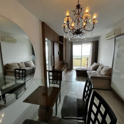 Apartamentos com 77m², 3 quartos, 1 suíte, 1 garagem, no bairro Costeira Do Pirajubaé em Florianópolis