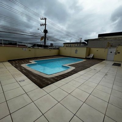 Apartamentos com 77m², 3 quartos, 1 suíte, 1 garagem, no bairro Costeira Do Pirajubaé em Florianópolis