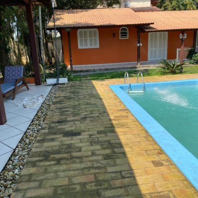 Casa Residencial com 300m², 4 quartos, 2 suítes, no bairro Vargem Grande em Florianópolis