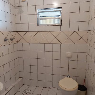 Casa Residencial com 320m², 4 quartos, 4 suítes, 4 garagens, no bairro Coqueiros em Florianópolis