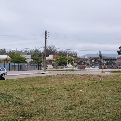 Terrenos Residenciais com 533m², no bairro Campeche em Florianópolis
