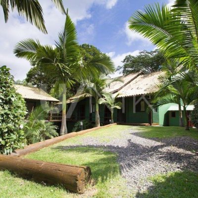 Pousada com 590m², 16 garagens, no bairro Rio Tavares em Florianópolis