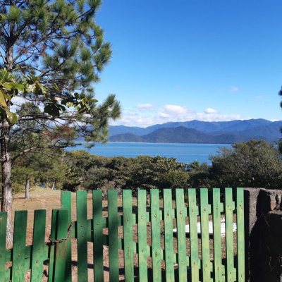 Terrenos Residenciais com 4260m², no bairro Ribeirão da Ilha em Florianópolis