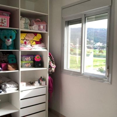 Casa Residencial com 460m², 3 quartos, 3 suítes, 3 garagens, no bairro Lagoa da Conceição em Florianópolis