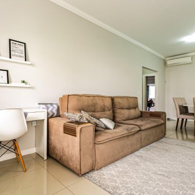 Casa Residencial com 120m², 2 quartos, 1 suíte, 2 garagens, no bairro Campeche em Florianópolis