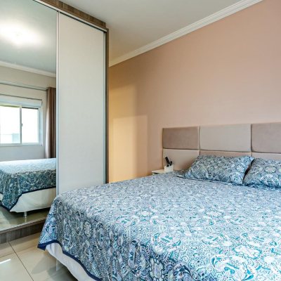 Casa Residencial com 120m², 2 quartos, 1 suíte, 2 garagens, no bairro Campeche em Florianópolis