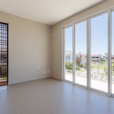 Casa em Condomínio com 400m², 5 quartos, 3 suítes, 4 garagens, no bairro Morro das Pedras em Florianópolis