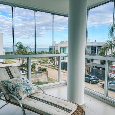 Casa em Condomínio com 400m², 5 quartos, 3 suítes, 4 garagens, no bairro Morro das Pedras em Florianópolis