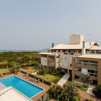 Cobertura com 174m², 3 quartos, 1 suíte, 3 garagens, no bairro Campeche em Florianópolis