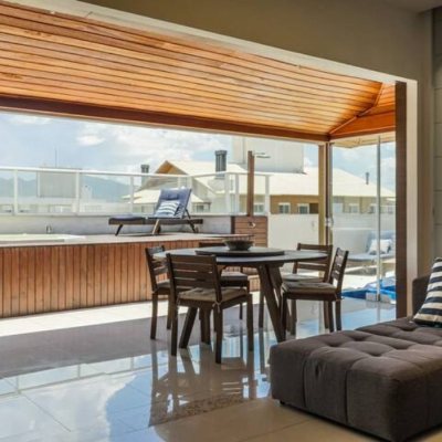 Cobertura com 174m², 3 quartos, 1 suíte, 3 garagens, no bairro Campeche em Florianópolis