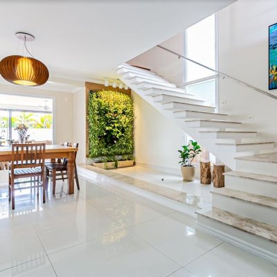 Casa Residencial com 363m², 5 quartos, 4 suítes, 4 garagens, no bairro Morro Das Pedras em Florianópolis