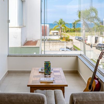 Casa Residencial com 363m², 5 quartos, 4 suítes, 4 garagens, no bairro Morro Das Pedras em Florianópolis