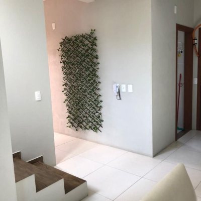 Casa Residencial com 197m², 4 quartos, 1 suíte, 3 garagens, no bairro Campeche em Florianópolis