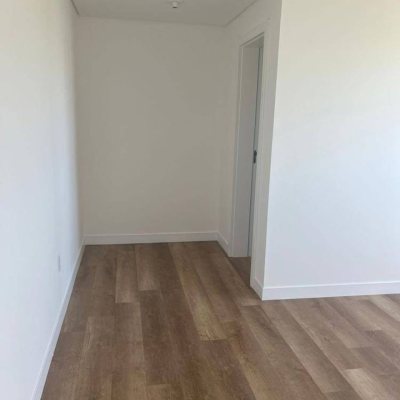 Casa Residencial com 150m², 3 quartos, 3 suítes, 2 garagens, no bairro Campeche em Florianópolis