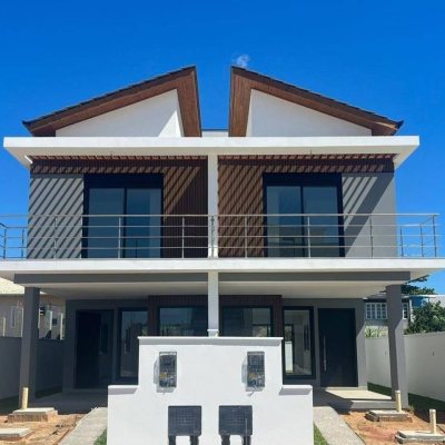 Casa Residencial com 157m², 3 quartos, 3 suítes, 2 garagens, no bairro Campeche em Florianópolis