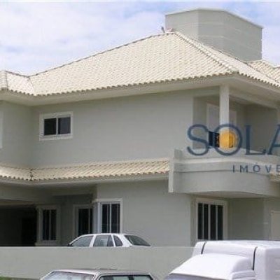 Casa Residencial com 331m², 4 quartos, 3 suítes, 2 garagens, no bairro Jurerê em Florianópolis