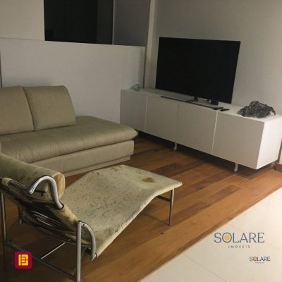 Cobertura com 147m², 2 quartos, 1 suíte, 2 garagens, no bairro Itacorubi em Florianópolis