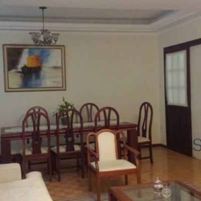 Casa Residencial com 356m², 6 quartos, 1 suíte, 3 garagens, no bairro Trindade em Florianópolis