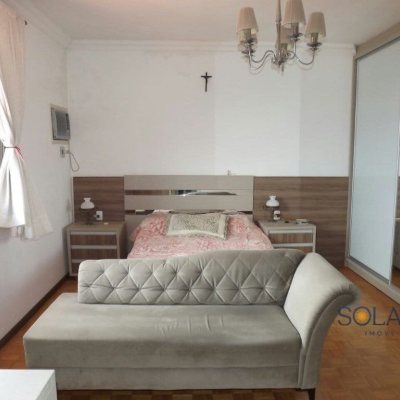 Casa Residencial com 356m², 6 quartos, 1 suíte, 3 garagens, no bairro Trindade em Florianópolis