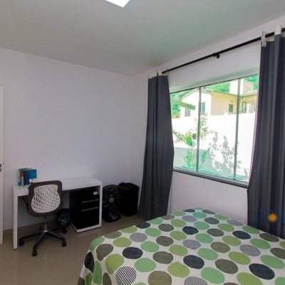 Pousada com 376m², 10 quartos, 3 suítes, no bairro Córrego Grande em Florianópolis