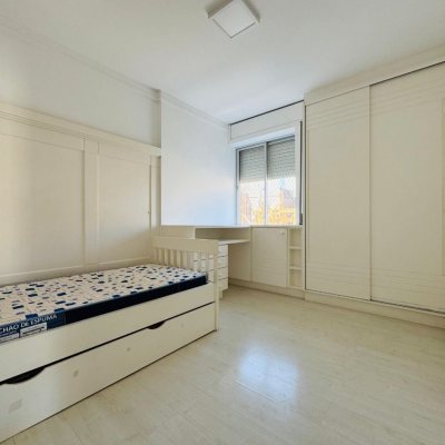 Apartamentos com 119m², 3 quartos, 1 suíte, 1 garagem, no bairro Centro em Florianópolis