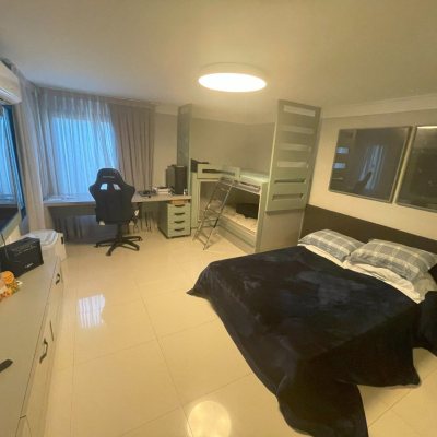 Casa Residencial com 511m², 5 quartos, 3 suítes, 2 garagens, no bairro Pedra Branca em Palhoça