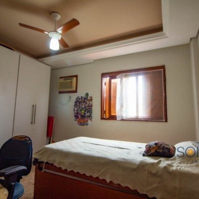 Casa Residencial com 430m², 7 quartos, 5 suítes, 2 garagens, no bairro Jurerê em Florianópolis