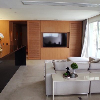 Cobertura com 248m², 2 quartos, 1 suíte, 3 garagens, no bairro Itacorubi em Florianópolis