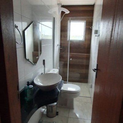 Casa Residencial com 199m², 5 quartos, 3 suítes, 2 garagens, no bairro Ingleses do Rio Vermelho em Florianópolis