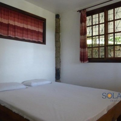 Casa Residencial com 600m², 8 quartos, 2 suítes, 14 garagens, no bairro Campeche em Florianópolis