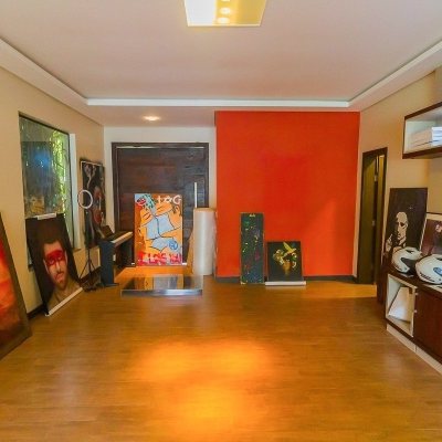 Casa Residencial com 585m², 6 quartos, 4 suítes, 8 garagens, no bairro João Paulo em Florianópolis