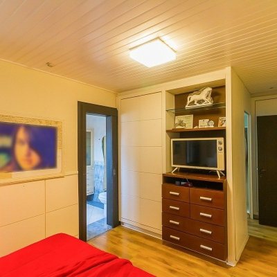 Casa Residencial com 585m², 6 quartos, 4 suítes, 8 garagens, no bairro João Paulo em Florianópolis