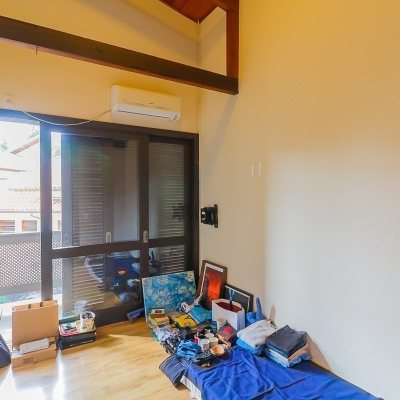 Casa Residencial com 585m², 6 quartos, 4 suítes, 8 garagens, no bairro João Paulo em Florianópolis