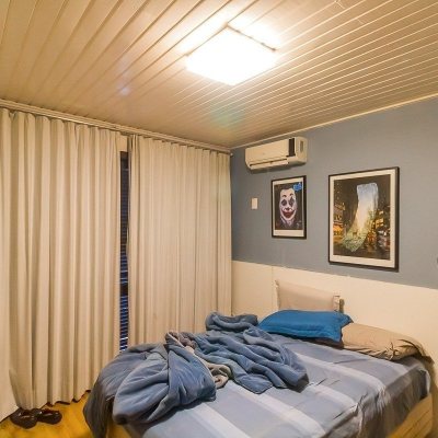 Casa Residencial com 585m², 6 quartos, 4 suítes, 8 garagens, no bairro João Paulo em Florianópolis