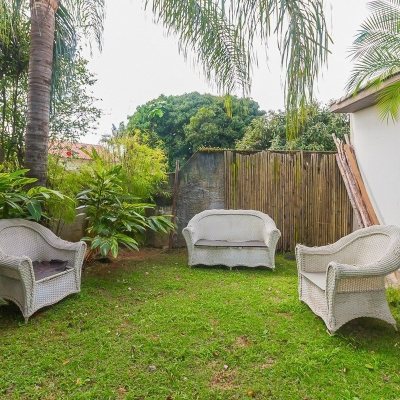 Casa Residencial com 585m², 6 quartos, 4 suítes, 8 garagens, no bairro João Paulo em Florianópolis