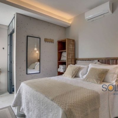 Pousada com 350m², 10 quartos, 10 suítes, no bairro Canasvieiras em Florianópolis