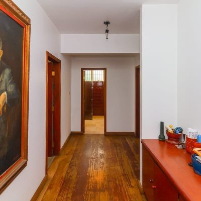 Apartamentos com 230m², 4 quartos, 1 suíte, 2 garagens, no bairro Agronômica em Florianópolis