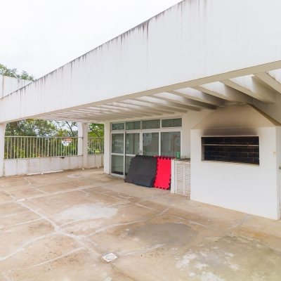 Apartamentos com 230m², 4 quartos, 1 suíte, 2 garagens, no bairro Agronômica em Florianópolis