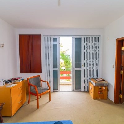Apartamentos com 230m², 4 quartos, 1 suíte, 2 garagens, no bairro Agronômica em Florianópolis