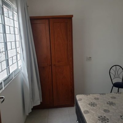 Casa Residencial/Comercial com 700m², 2 garagens, no bairro Trindade em Florianópolis
